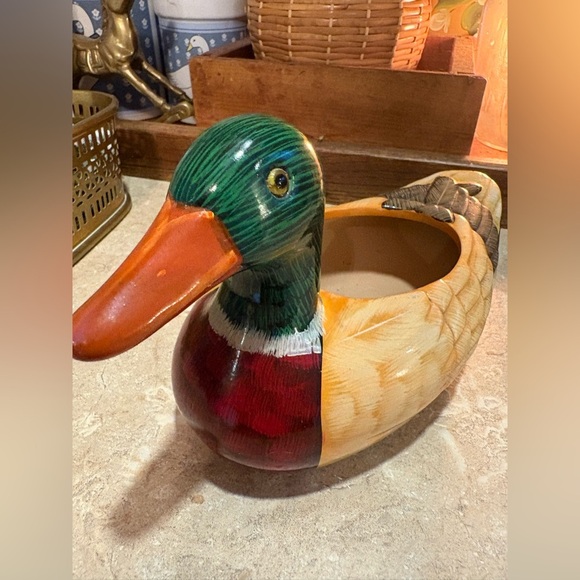 Handcrafted Duck Figurine - Multicolor - Picture 5 of 9